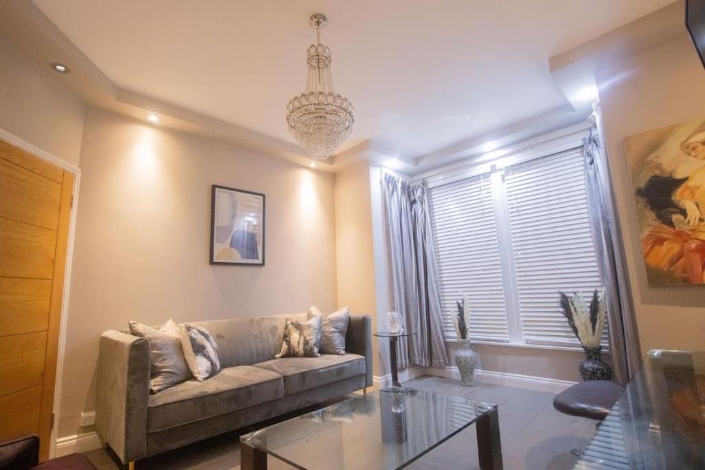 Oikoshomes Three Bedroom Flat In London Luaran gambar
